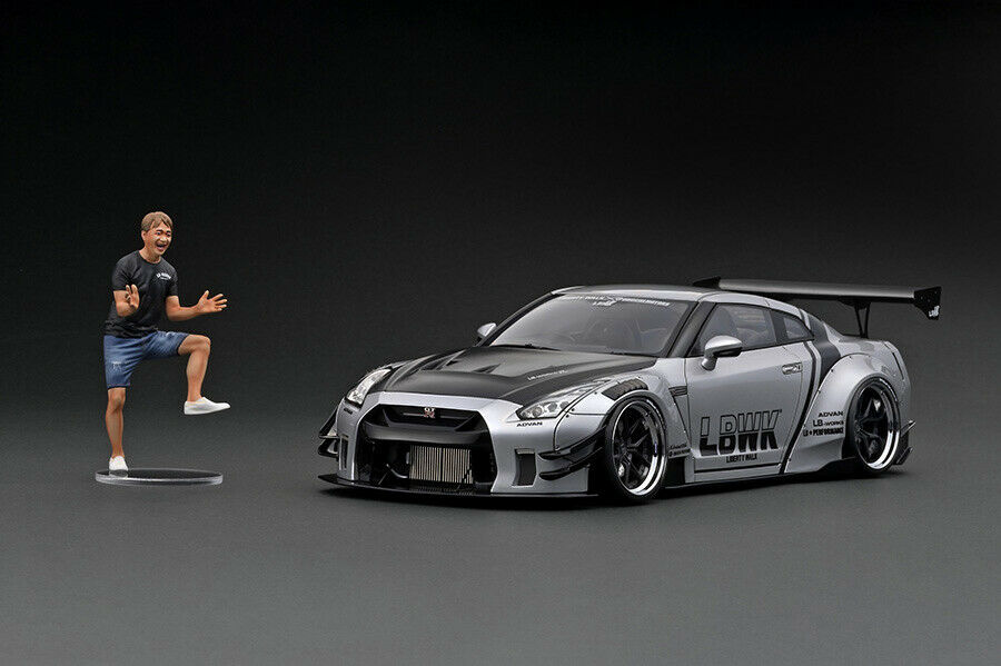 Ignition Model 1/18 IG LB-WORKS Nissan GT-R R35 type 2 Silver With