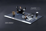 INNO64 LBWK Auto Salon Diorama 997 LBWK Chrome and 3 figures DIO64-001